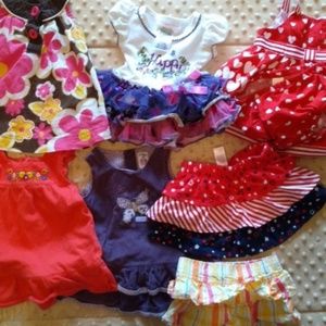 7 different items of baby girl clothes 0-3 months
